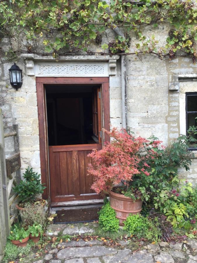 Dove Cottage Bisley  エクステリア 写真